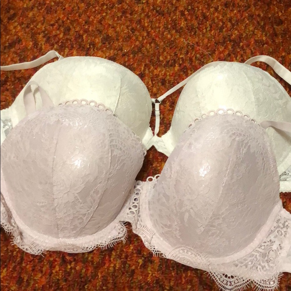 Brand new Victoria secrets bras size 36DDD